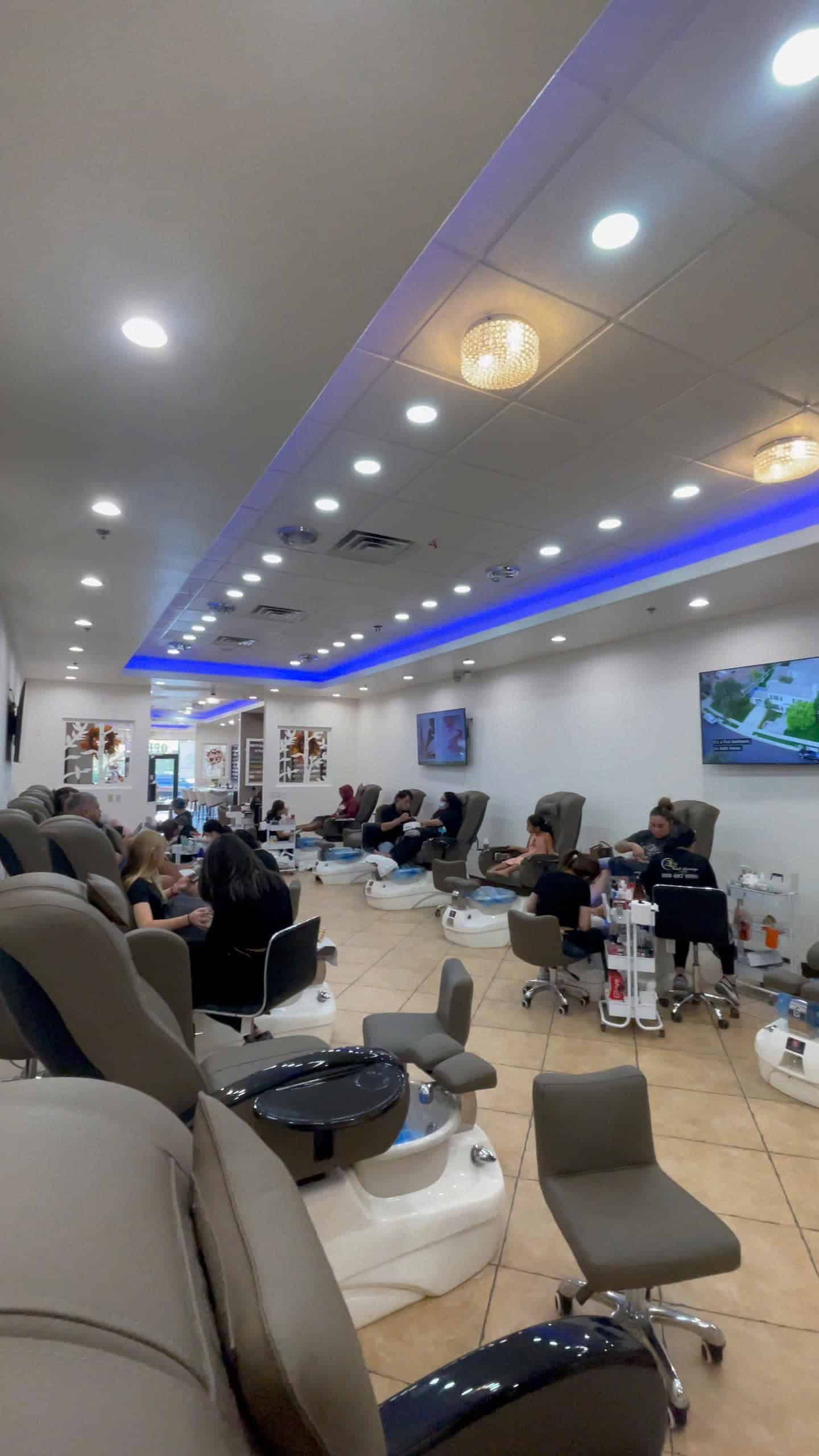 LeVon Nail Lounge CA – luxury nail salon interior on W Foothill Blvd